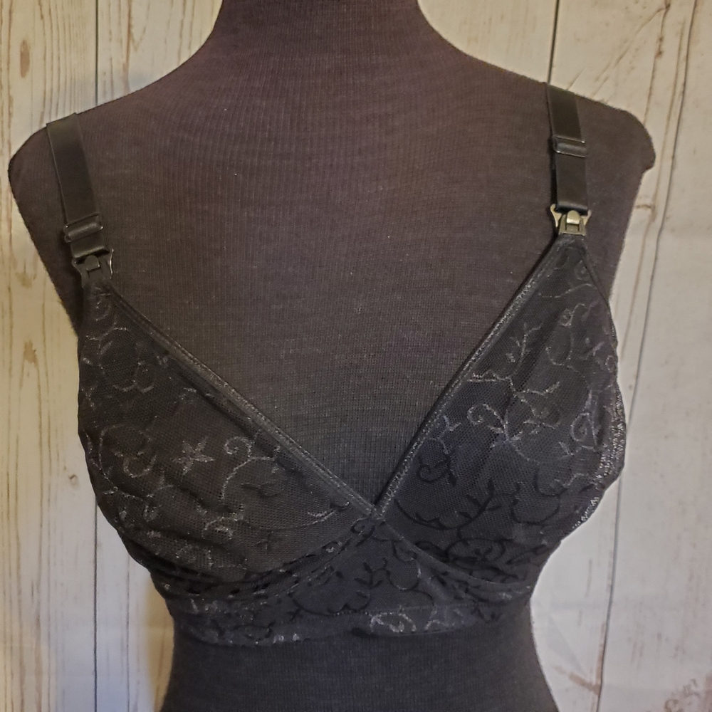 Gilligan & O'Malley wireless nursing bra black 38D